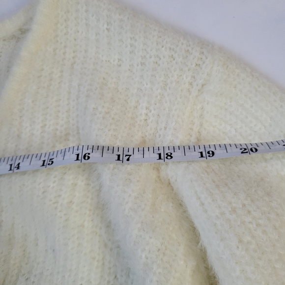 Princess Polly The Henrik Cropped Sweater Long Sleeve White Women's Sz 4 - Picture 8 of 15